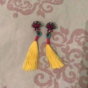 Dangling earrings!! Fun and colorful✨
